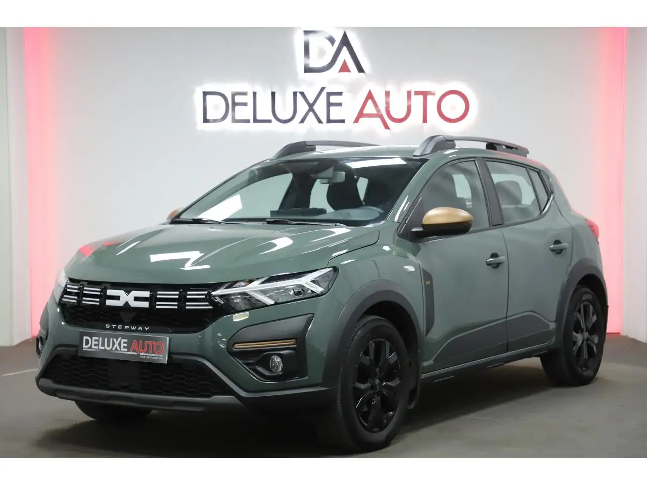 Dacia Sandero Sandero 1.0 ECO-G 100 Stepway Extême — photo 1 of 40