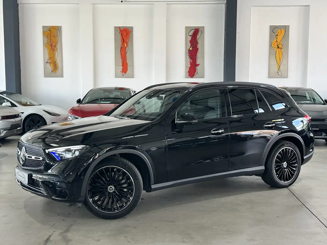 Mercedes-Benz GLC 300 4M AMG Pano HUD SitzKlima ?20 BUR 360 — photo 1 of 35