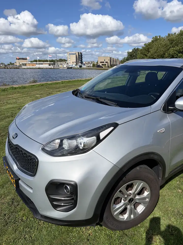 Kia Sportage 1.6 GDI 2WD Attract — photo 1 of 14