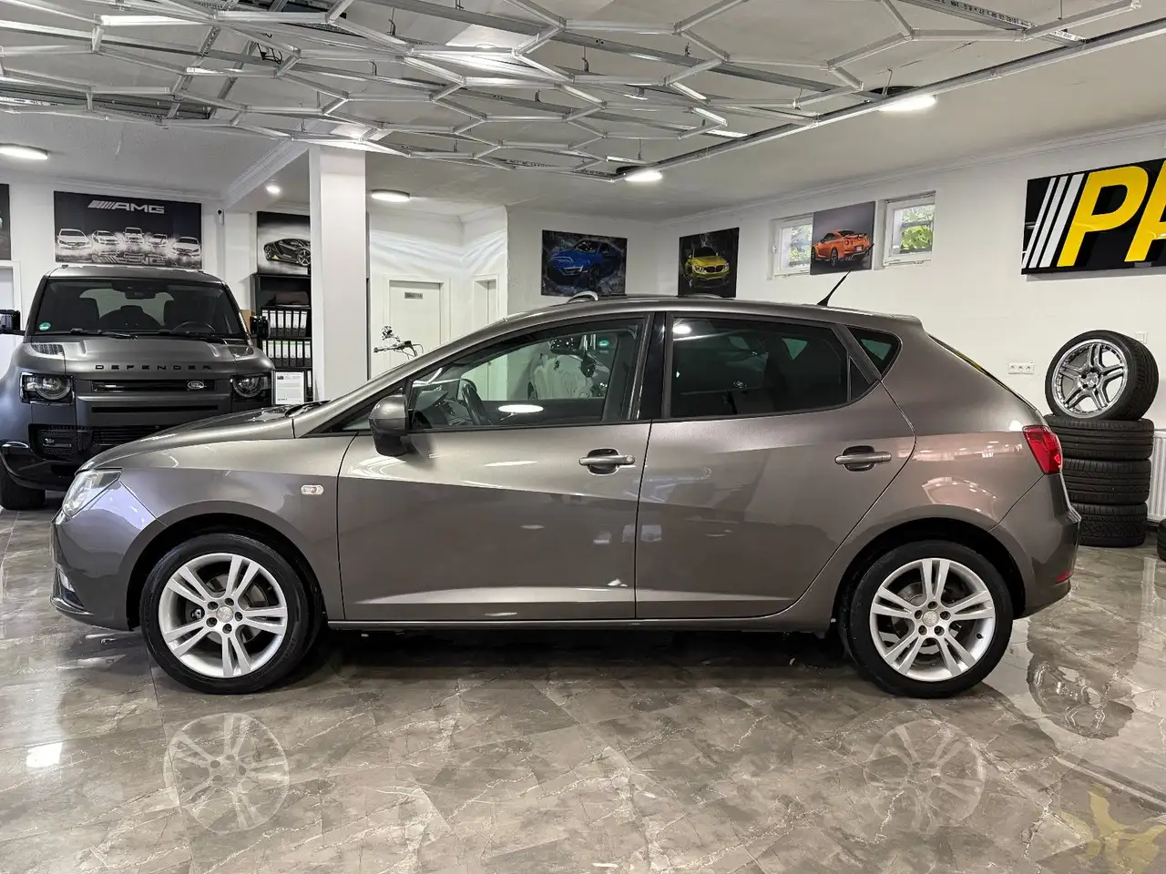 2014 SEAT Ibiza 1.2TSI Lim. Style Autom. SHZ PDC Bluetooth, photograph 2