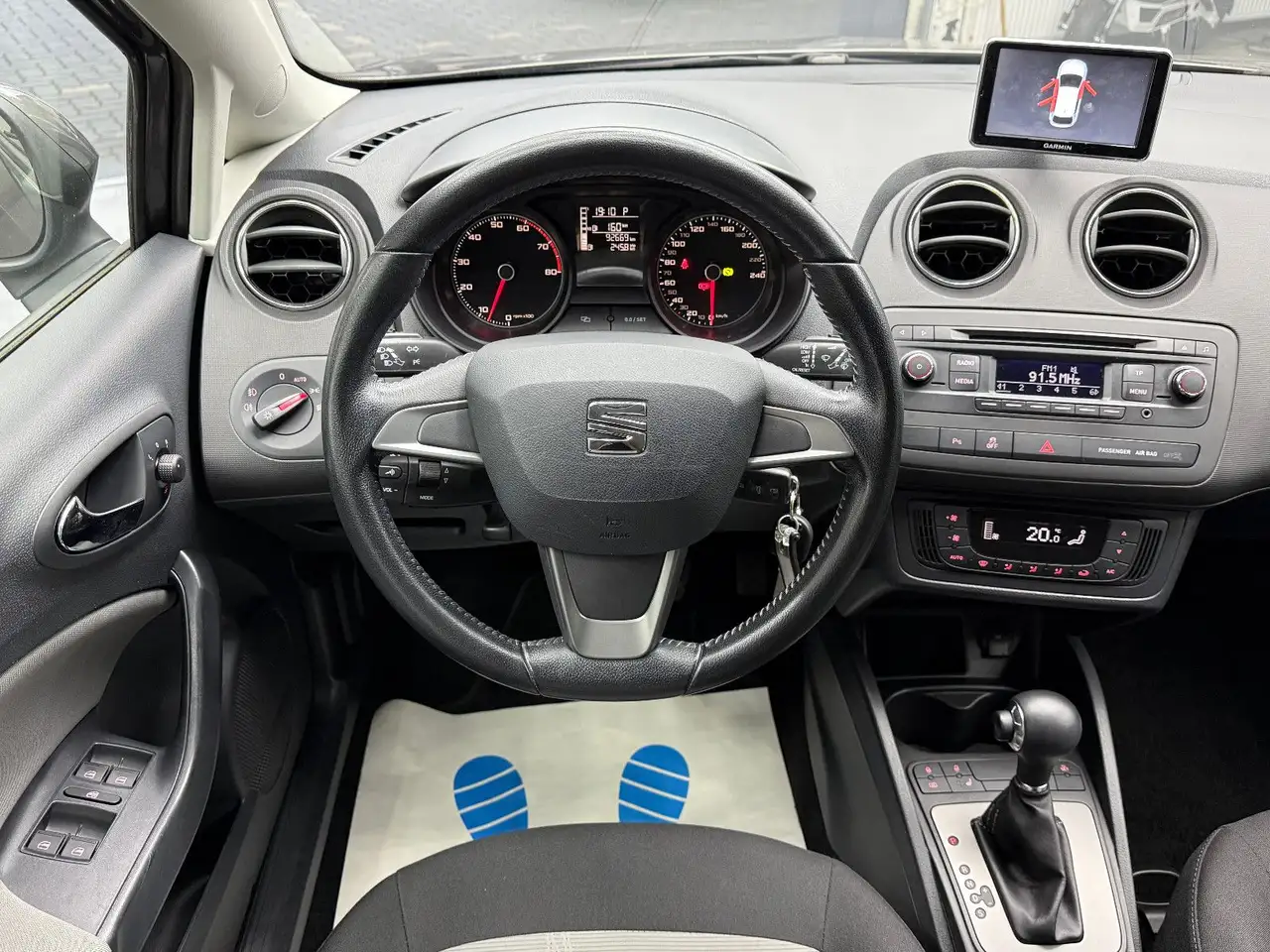 2014 SEAT Ibiza 1.2TSI Lim. Style Autom. SHZ PDC Bluetooth, photograph 9