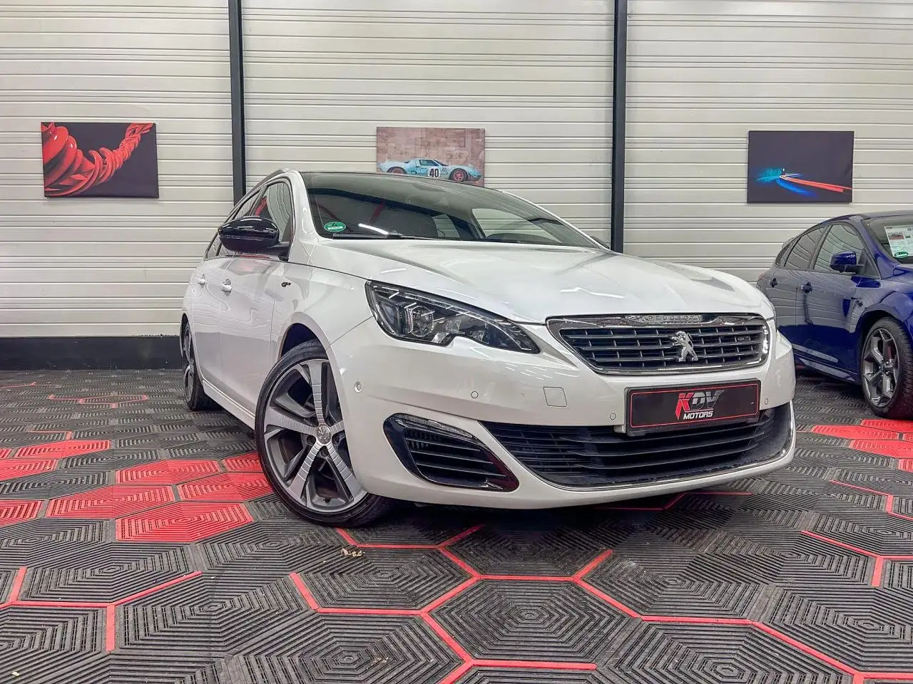 Peugeot 308 GT 2.0 BLUEHDI 180 EAT6 2E MAIN TOIT PANO DENON — photo 1 of 40