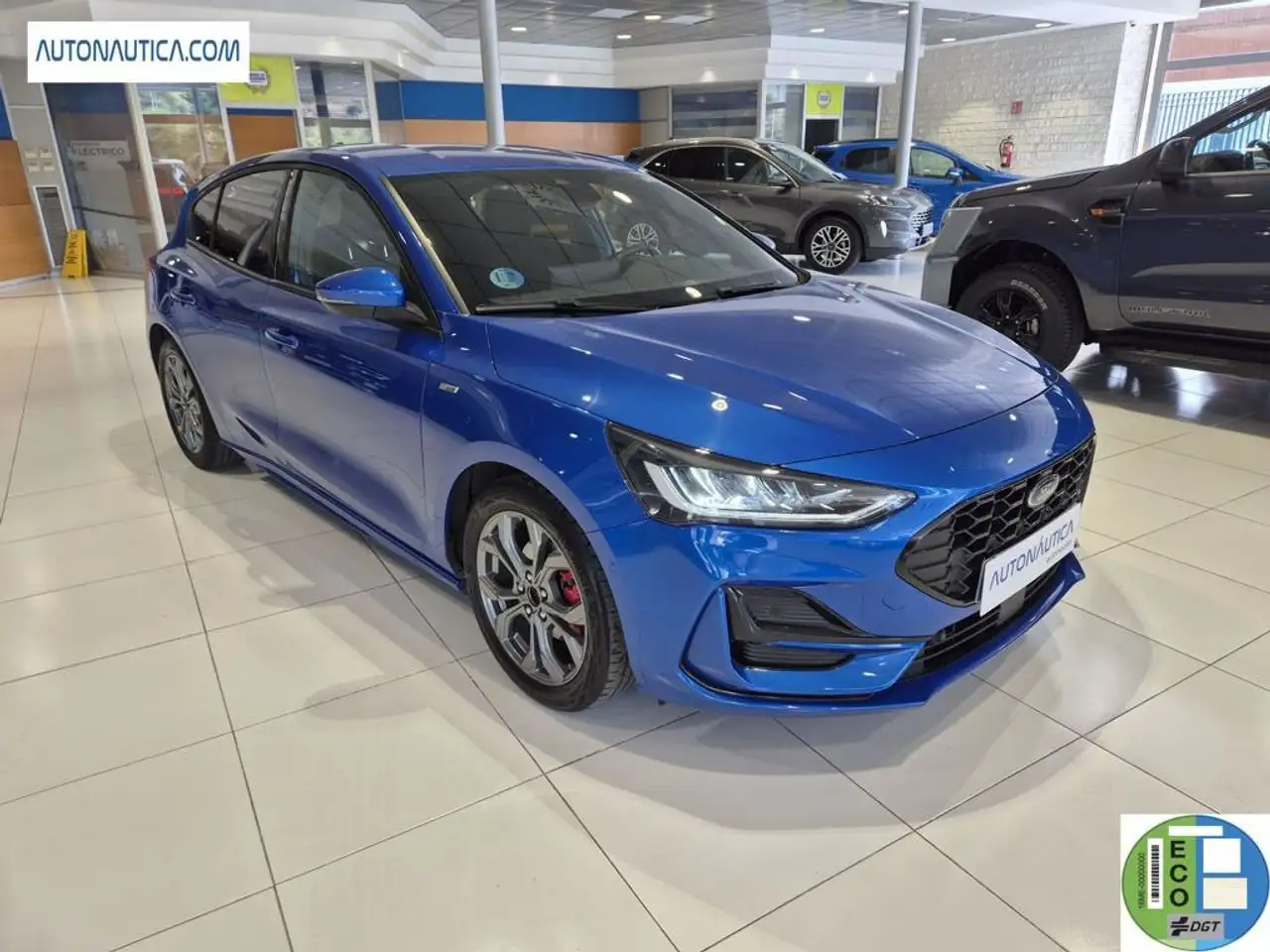 Ford Focus 1.0 ecoboost mhev st-line 125 — photo 1 of 19