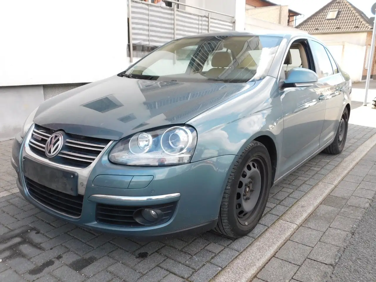 Volkswagen Jetta V Comfortline BlueMotion/1Hand — photo 1 of 26
