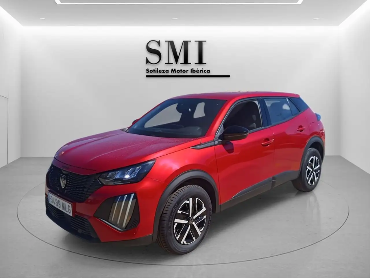 Peugeot 2008 1.2 PureTech S&S Active 100 — photo 1 of 20