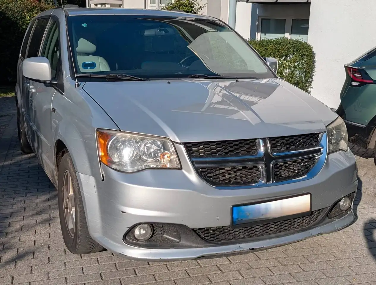 Dodge Grand Caravan 2011 mit LPG 208 kW (283 PS) — photo 1 of 15