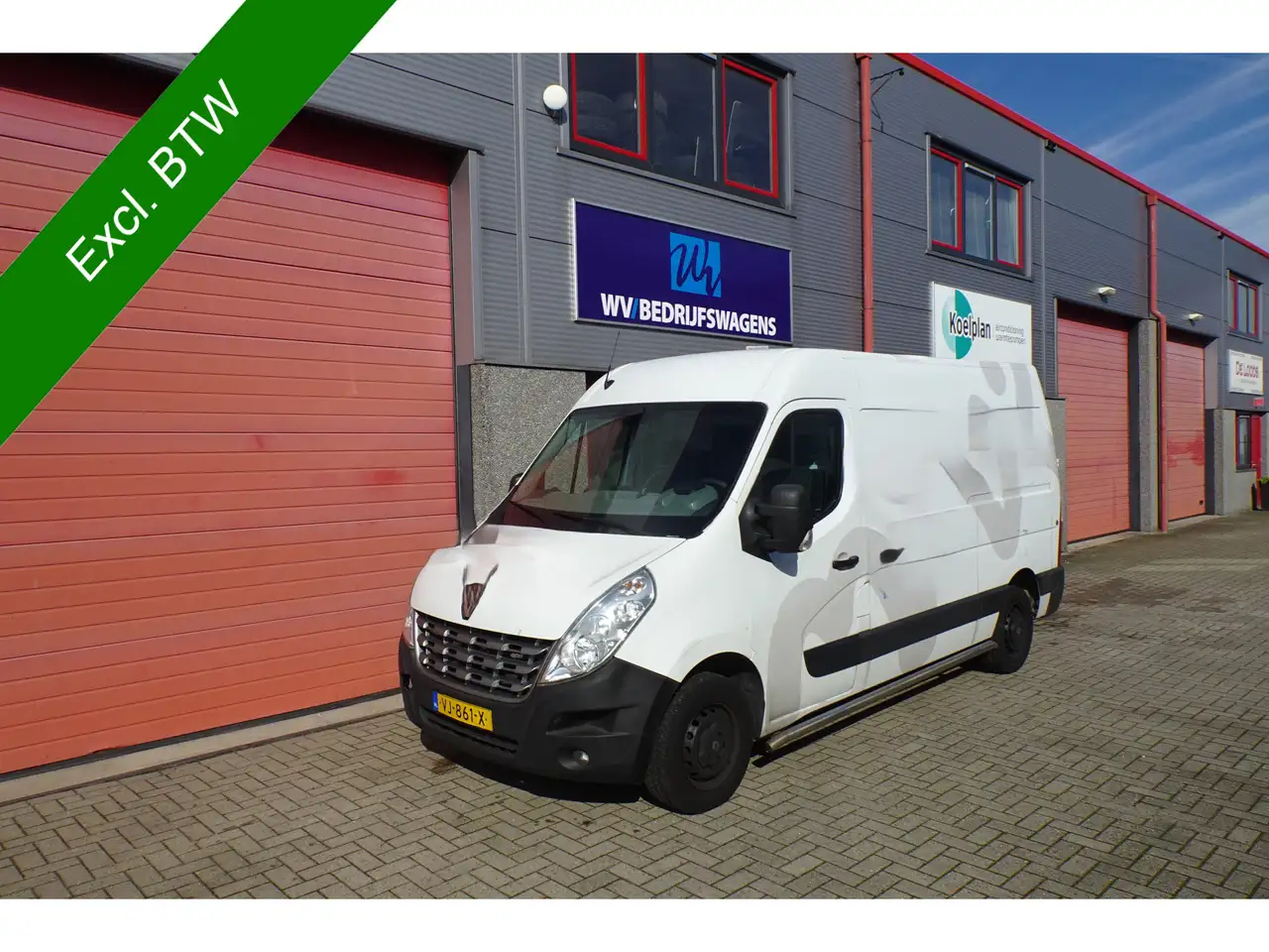 Renault Master T35 2.3 dCi L2H2 3 zits airco — photo 1 of 23