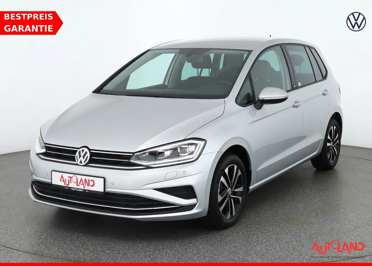 Volkswagen Golf Sportsvan Golf VII 1.0 TSI Sportsvan United LED Tempomat — photo 1 of 30