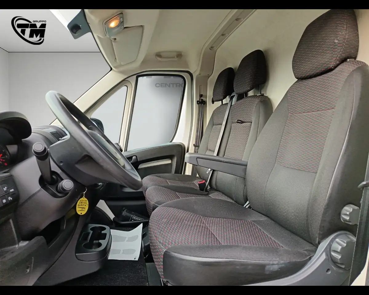 2023 Peugeot Boxer (3ª serie) - 33 2.2 BlueHDi 140 S&S PM-TM Fu, photograph 10