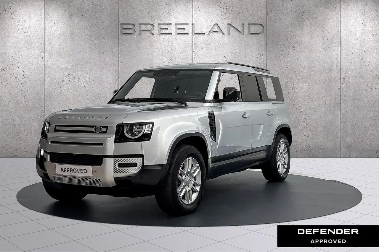 Land Rover Defender Commercial 3.0 6-cil D200 110 S | 24 mnd Approved — photo 1 of 28