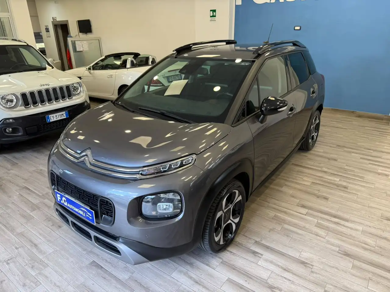 Citroen C3 C3 Aircross I 2017 Aircross 1.5 bluehdi Shine s — photo 1 of 15