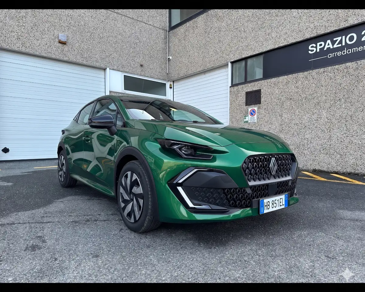 Renault Clio 1.8 full hybrid E-Tech Evolution 160cv auto — photo 1 of 15