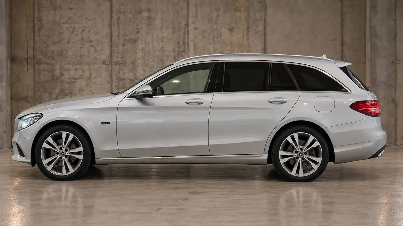 2021 Mercedes-Benz C 300 C 300 de T 9G-TRONIC Avantgarde, photograph 8