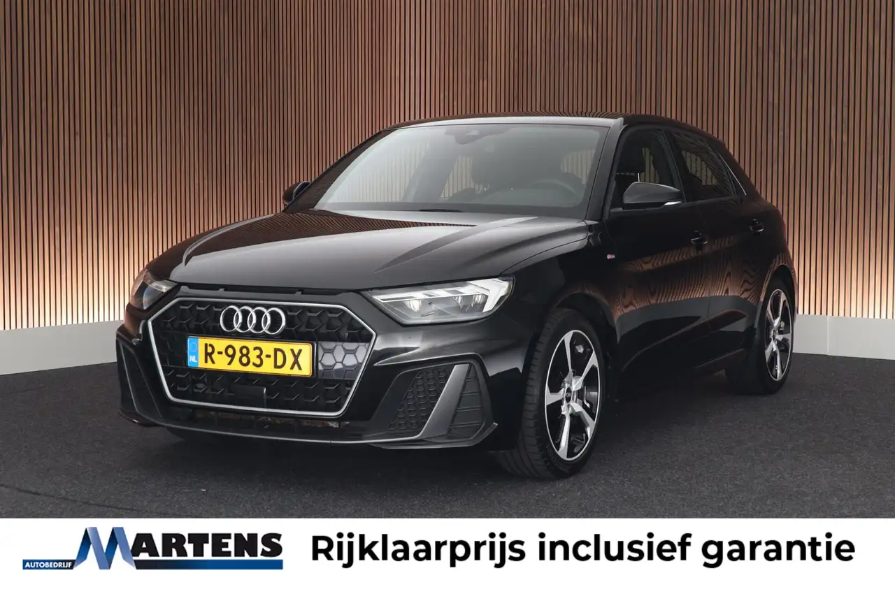 Audi A1 Sportback 30 TFSI 110pk S-Tronic S edition Sonos K — photo 1 of 40