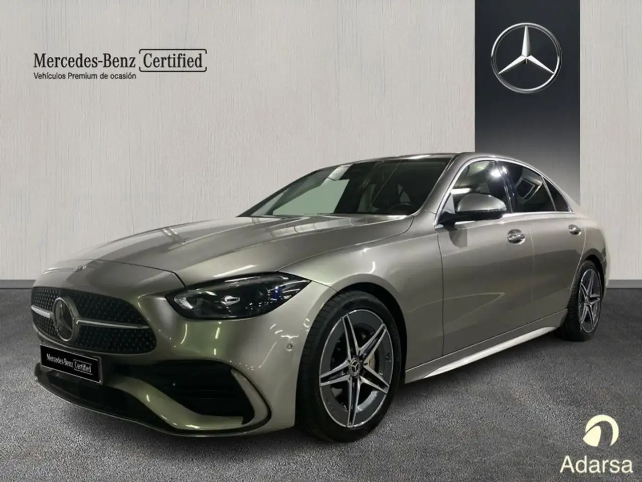 Mercedes-Benz C 220 d AMG Line — photo 1 of 18