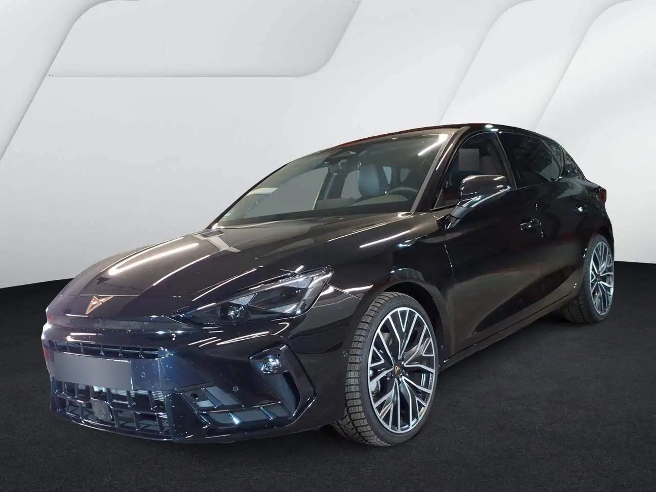 CUPRA Leon 1.5 eTSI DSG - ACC Kamera Navi SHZ Matrix-LED PDC — photo 1 of 3