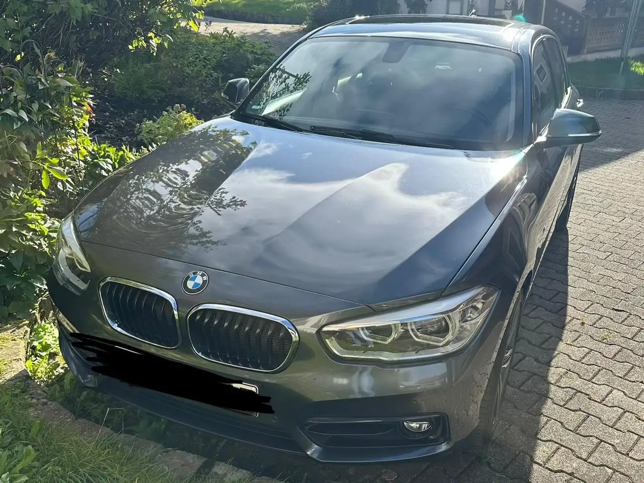 BMW 118 118i Sport Line — photo 1 of 10