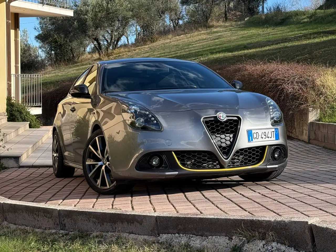 Alfa Romeo Giulietta Giulietta III 2021 1.6 jtdm Sprint 120cv — photo 1 of 6