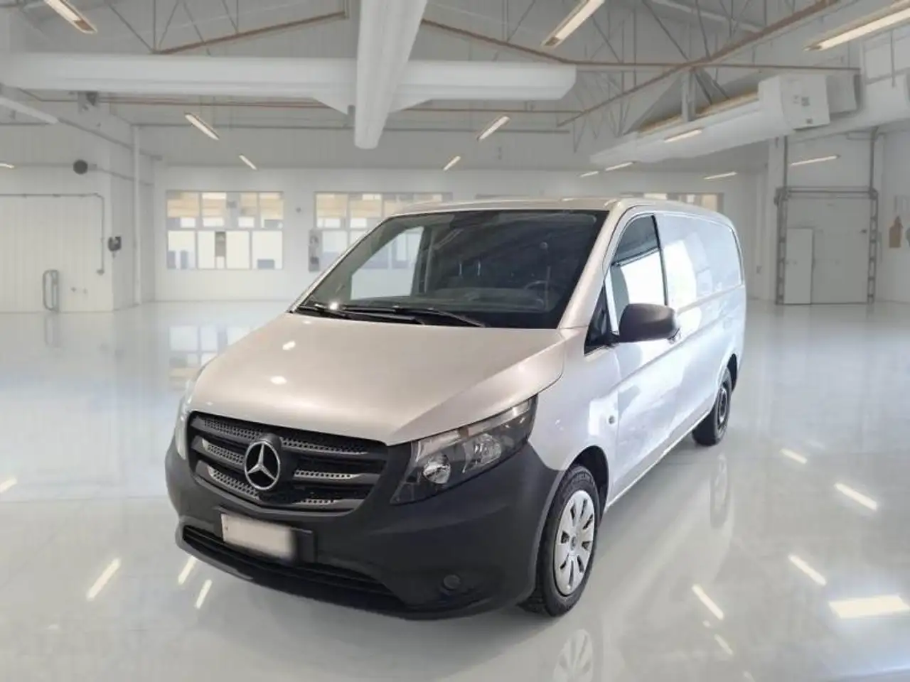 Mercedes-Benz Vito 114 cdi long auto my20 — photo 1 of 15