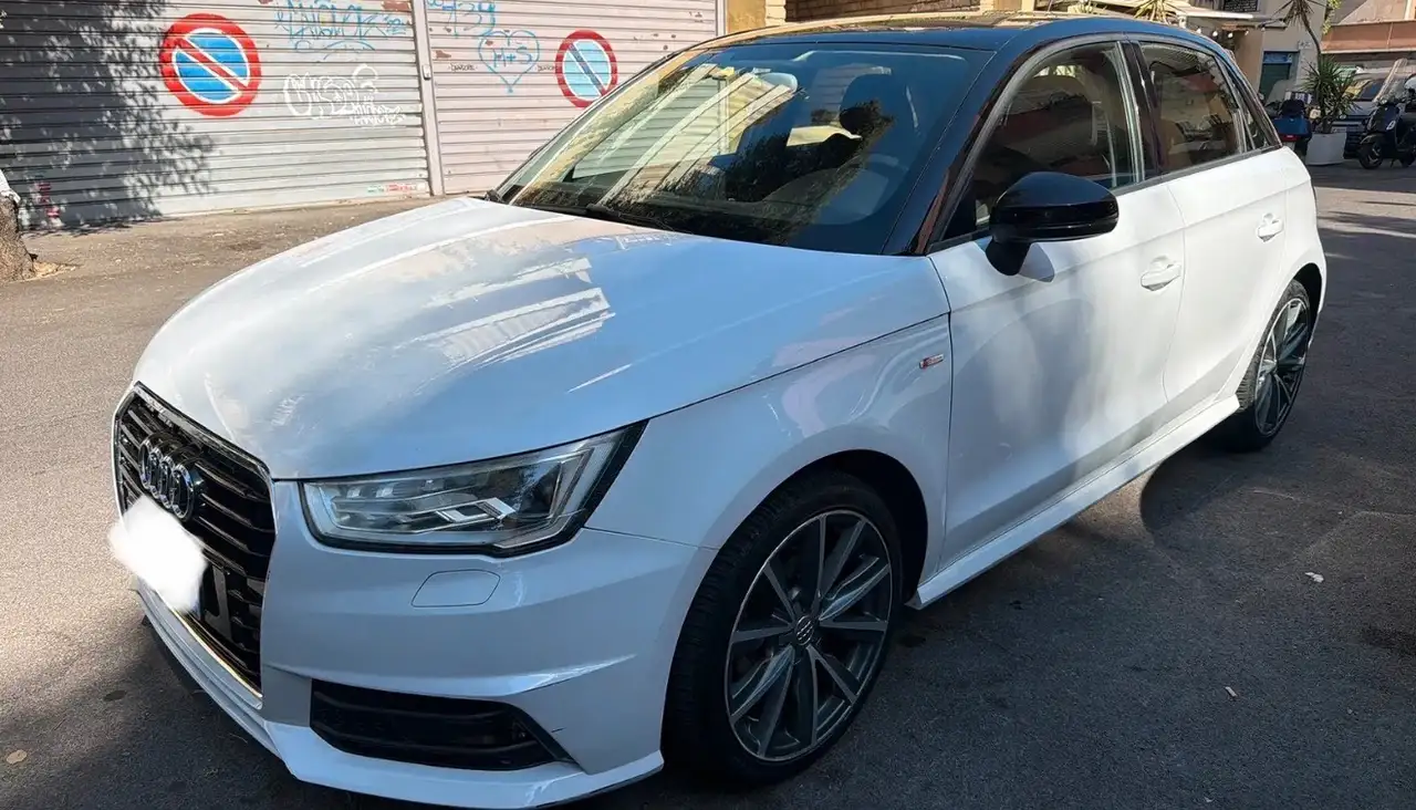 Audi A1 A1 I 2015 Sportback Sportback 1.4 tdi Sport — photo 1 of 5