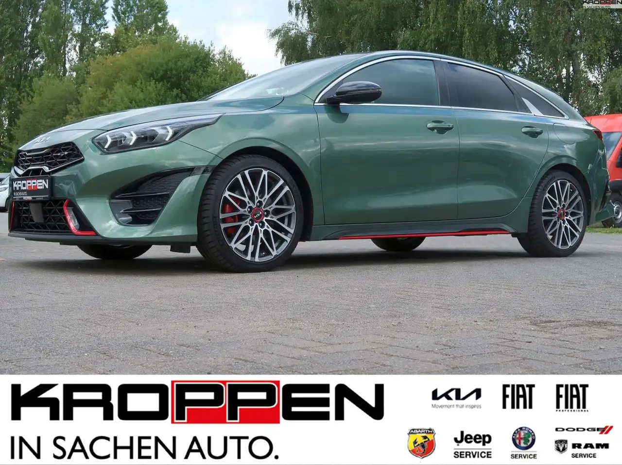 Kia ProCeed / pro_cee'd proceed GT DCT7 Pan.-GD Navi PDC Park-Ass. — photo 1 of 30