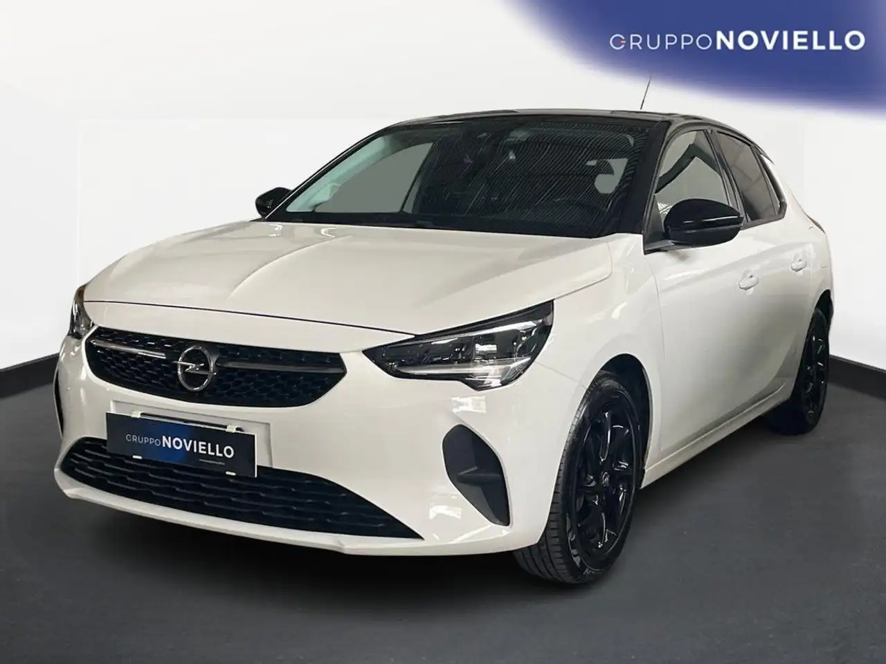 Opel Corsa 1.2 100cv Design & Tech AT8 — photo 1 of 15