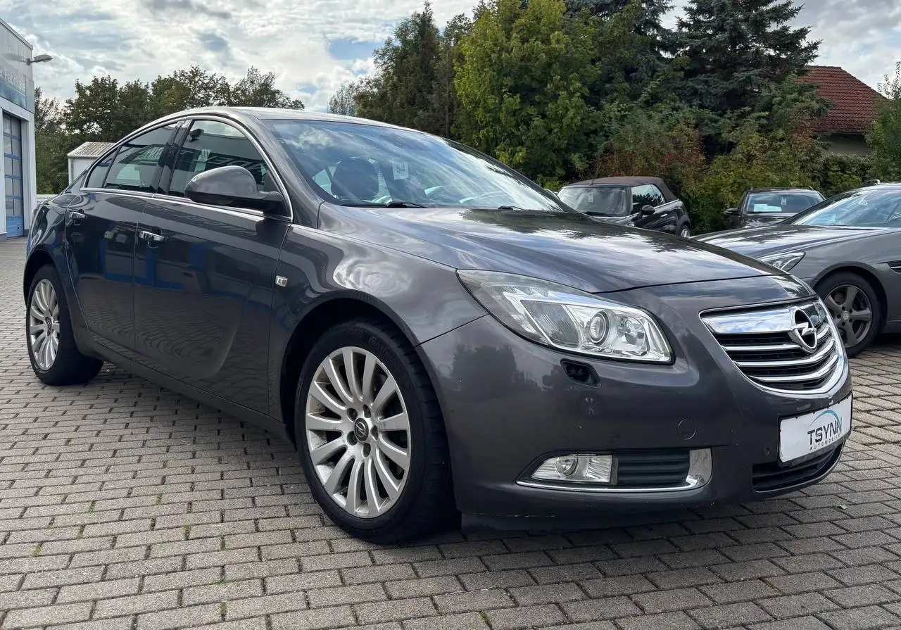 Opel Insignia 2.0 CDTI Cosmo — photo 1 of 24
