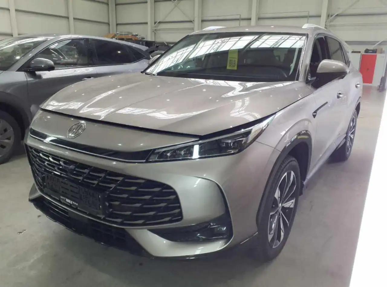 MG HS 1.5 T GDI 125 kW Comfort*Navi*LED*Kamera — photo 1 of 5