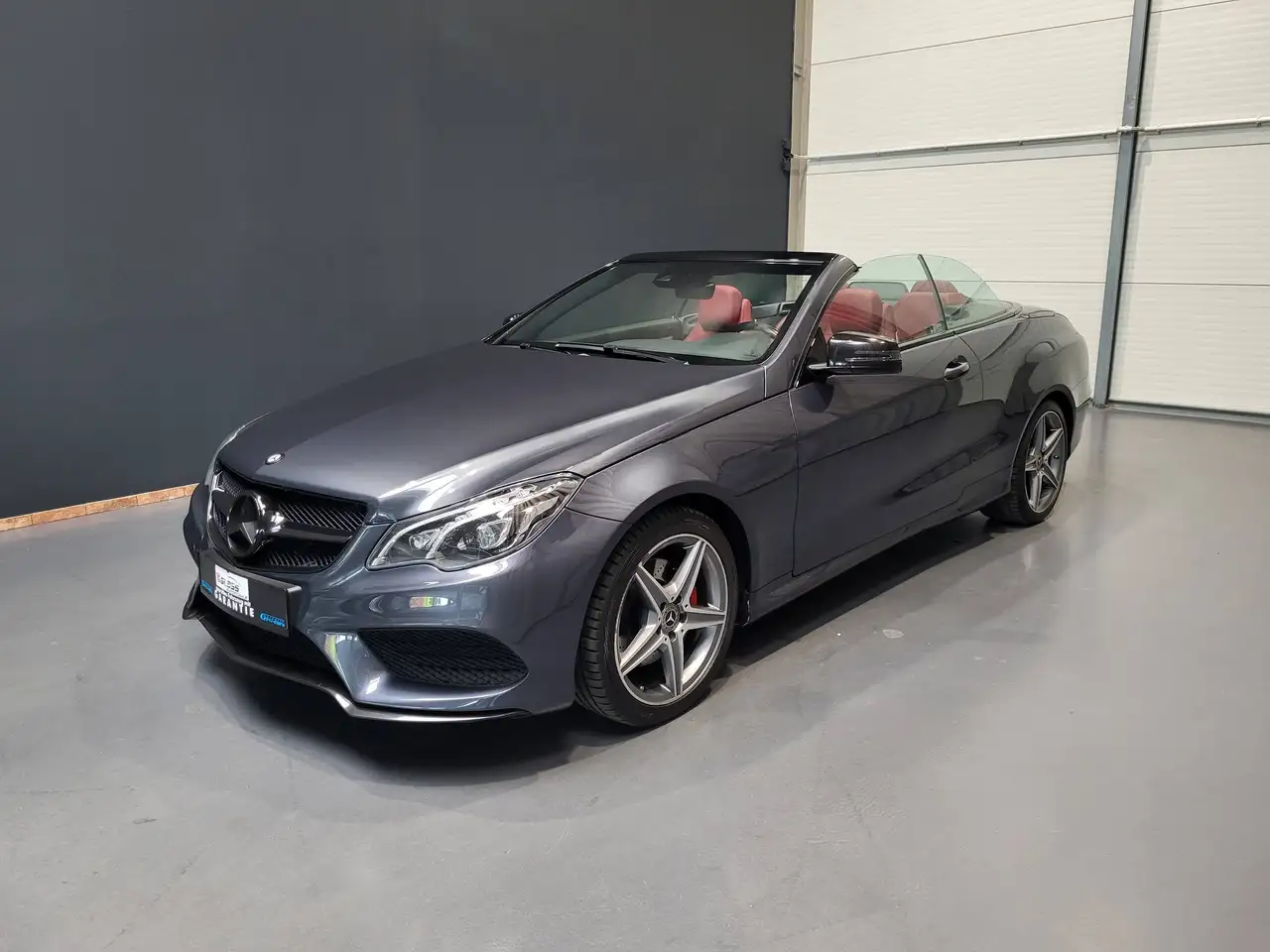 Mercedes-Benz E 350 d BlueTec AMG-Line *Navi| Tempomat| Kamera* — photo 1 of 23