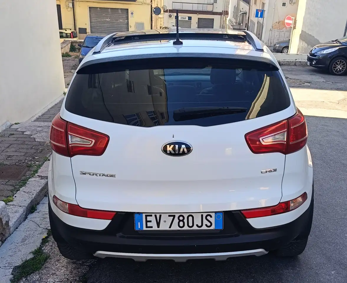 Kia Sportage 2.0 crdi Rebel Awd 184cv — photo 1 of 7