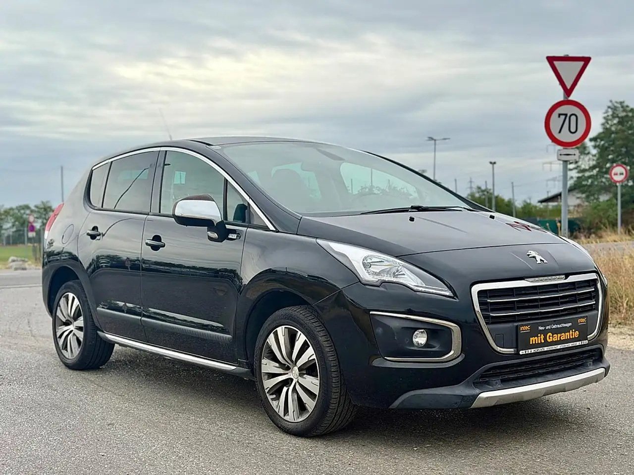 Peugeot 3008 1,6 BlueHDi 120 S&S 6-Gang ECO Style — photo 1 of 16