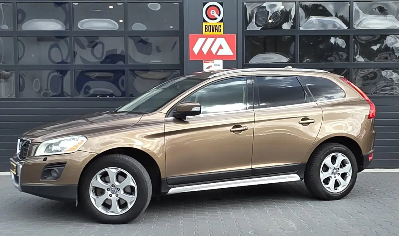 Volvo XC60 3.0 T6 AWD Summum | GOED ONDERHOUDEN | TREKHAAK | — photo 1 of 30