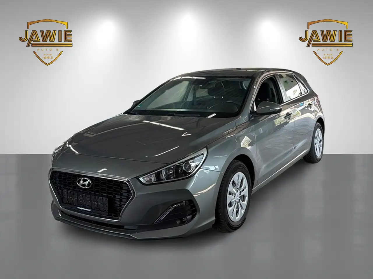 Hyundai i30 1.4 i-Drive — photo 1 of 22