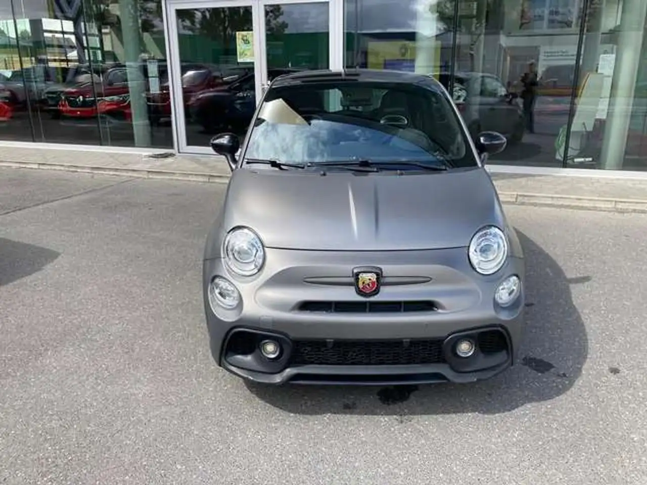 Abarth 500 T-Jet 16v 595 Competizione — photo 1 of 18