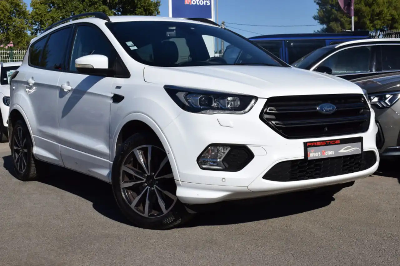 Ford Kuga 2.0 TDCI 150CH STOP\u0026START ST-LINE 4X2 — photo 1 of 17