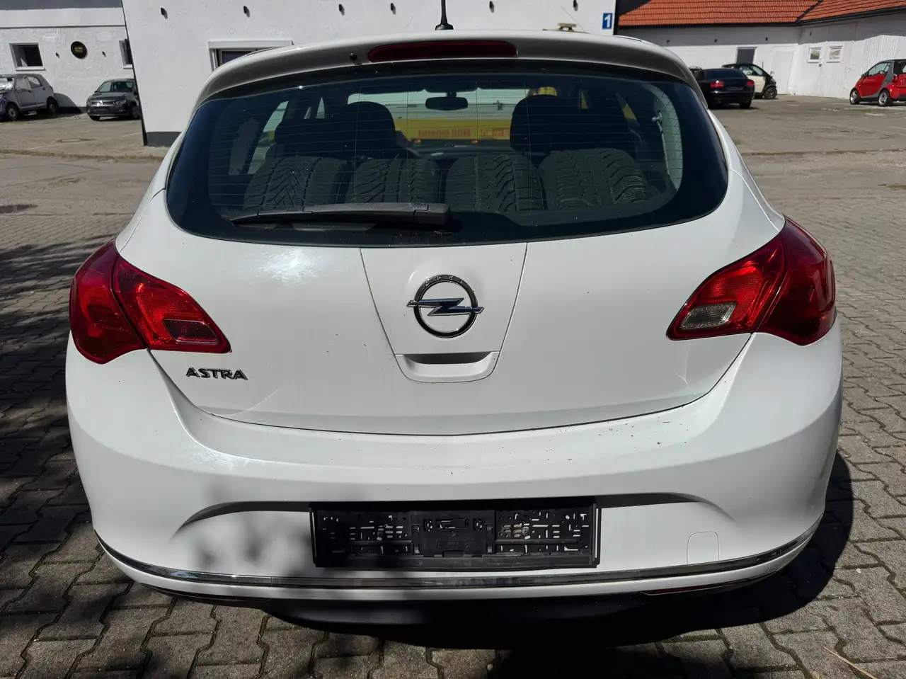 2014 Opel Astra 1.6 Selection*2.HAND*KLIMA*8FACH*AHK*, photograph 6