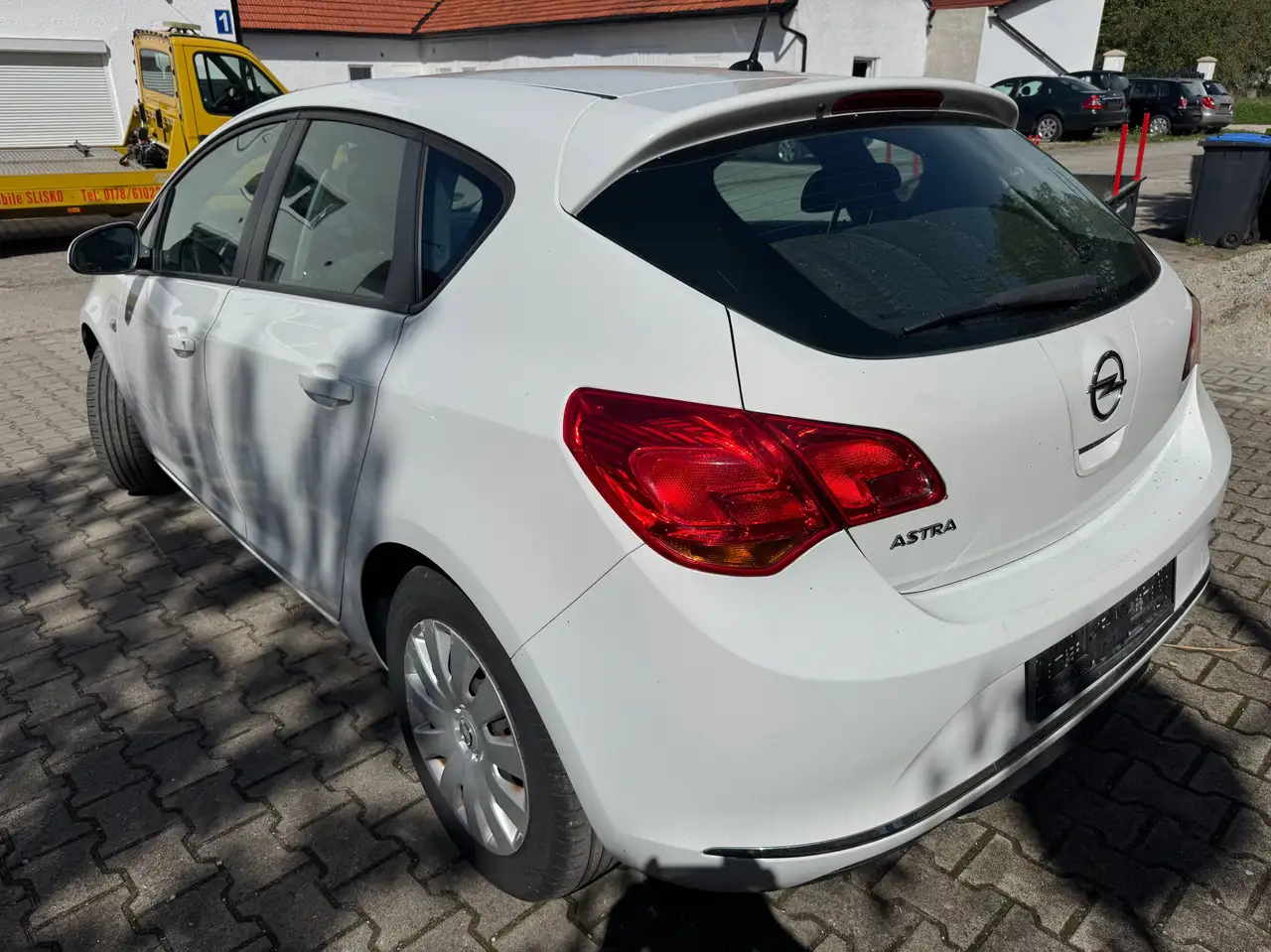 2014 Opel Astra 1.6 Selection*2.HAND*KLIMA*8FACH*AHK*, photograph 7