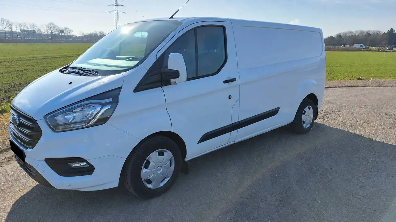 Ford Transit Custom Transit Custom 300 TDCi 300 L1H2 LKW VA Basis — photo 1 of 13