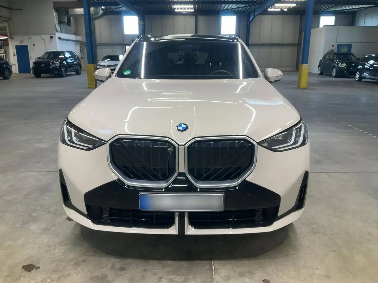 BMW X3 30 e xDrive M Sport — photo 1 of 15