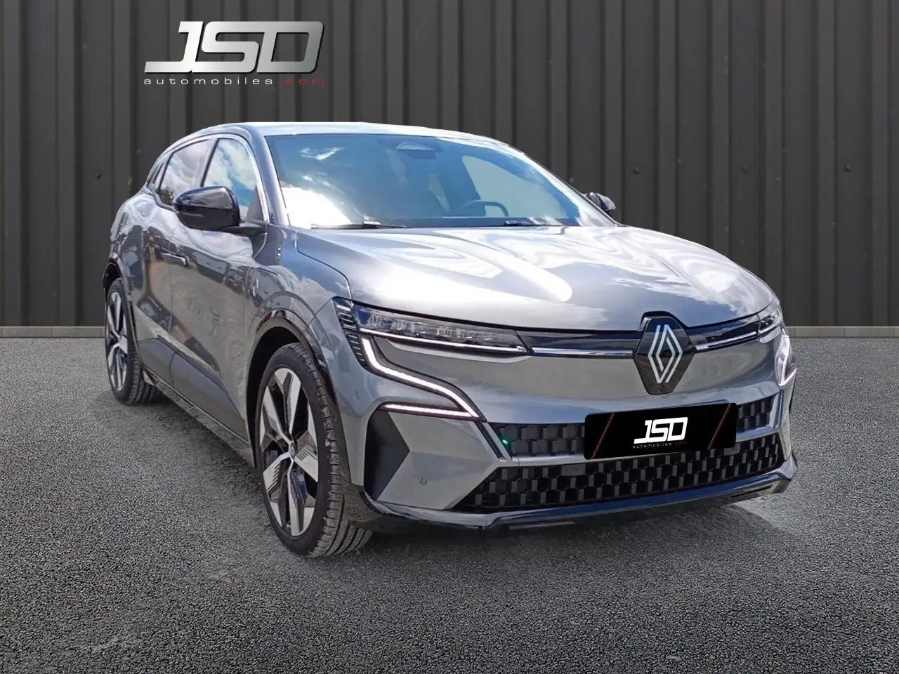 Renault Megane E-Tech Megane E-Tech EV40 130ch standard charge Techno — photo 1 of 40