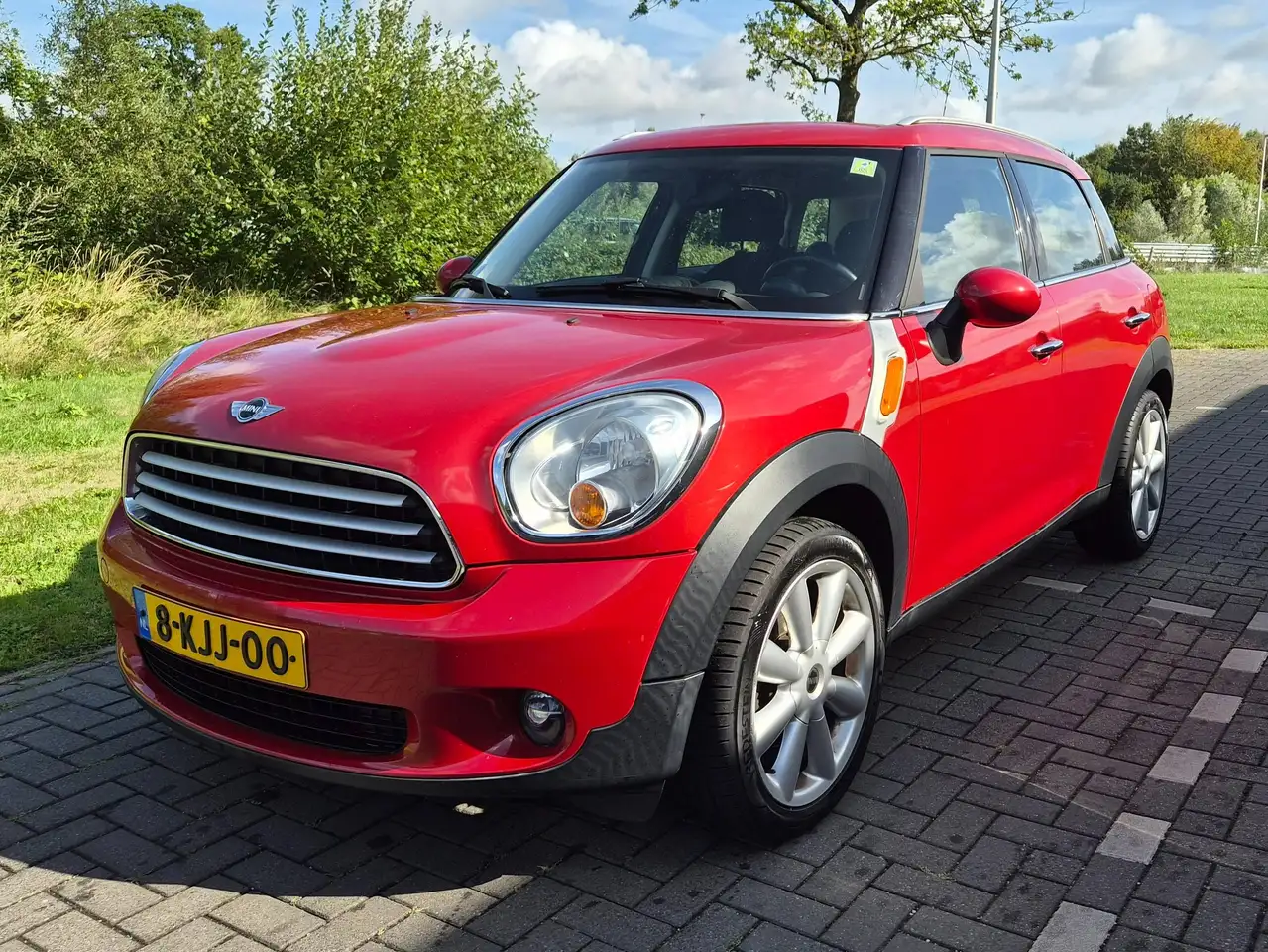 MINI Cooper Cooper 1.6 Cooper Bns Line — photo 1 of 7