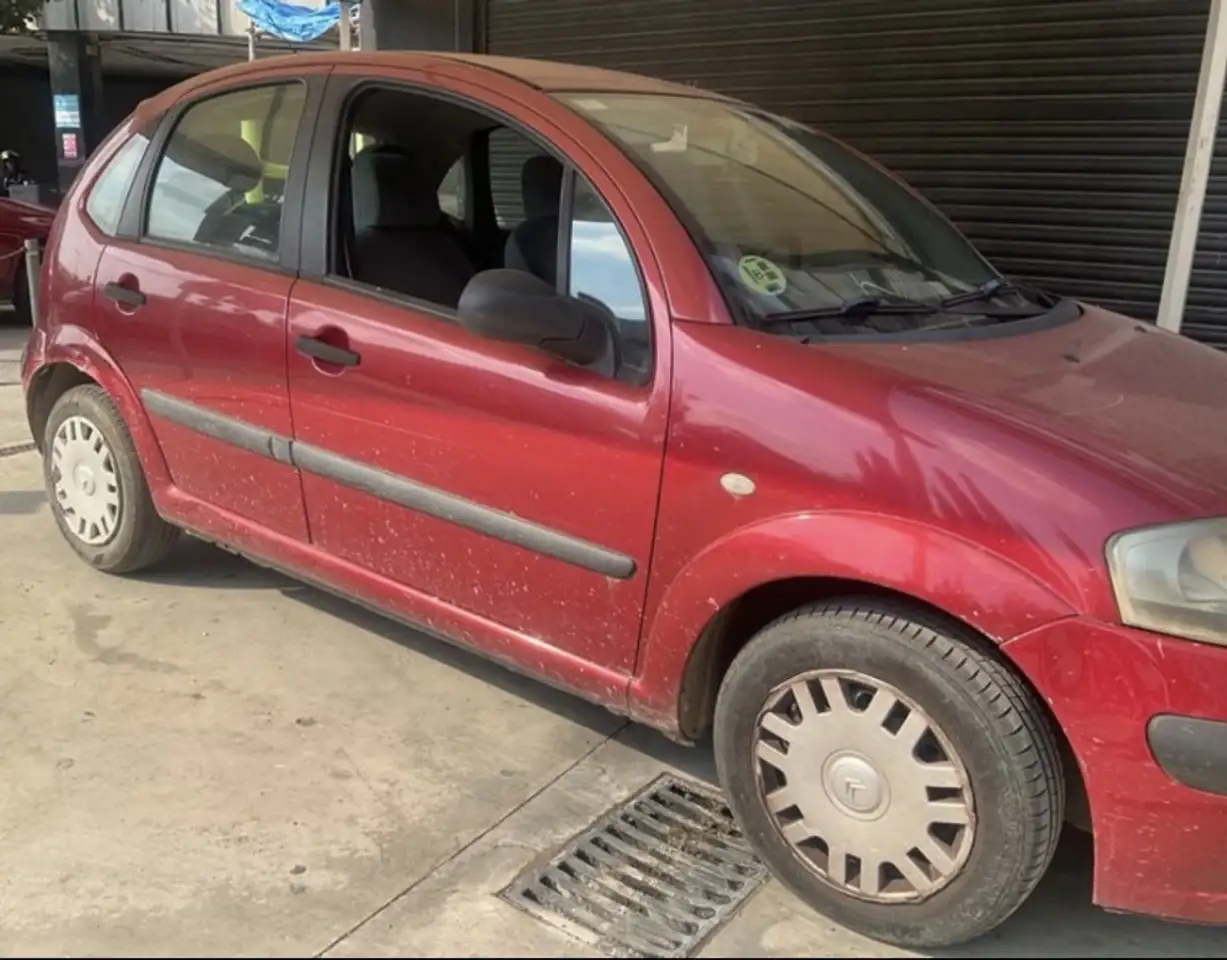 2004 Citroen C3 1.4i SX Plus, photograph 3