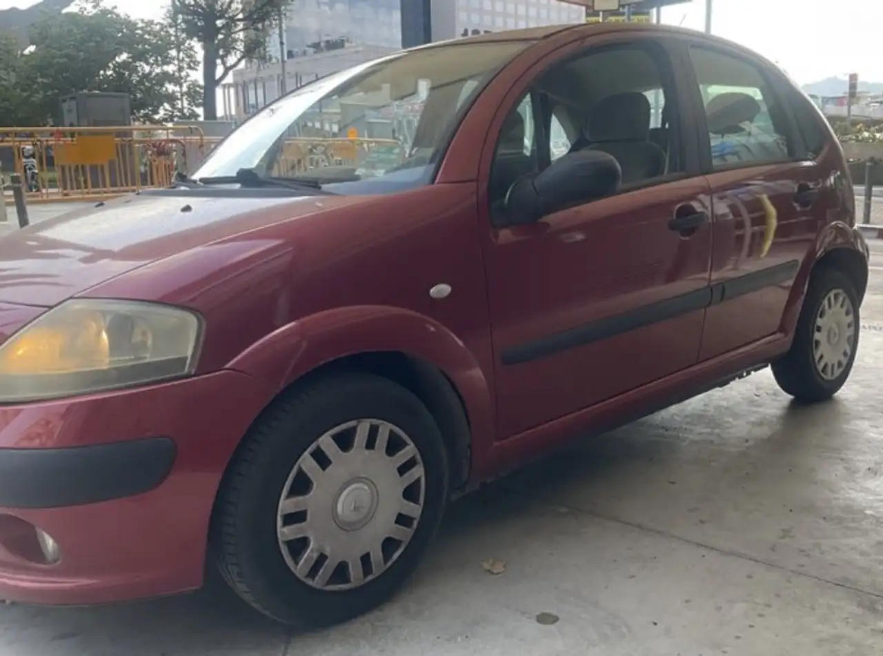2004 Citroen C3 1.4i SX Plus, photograph 2