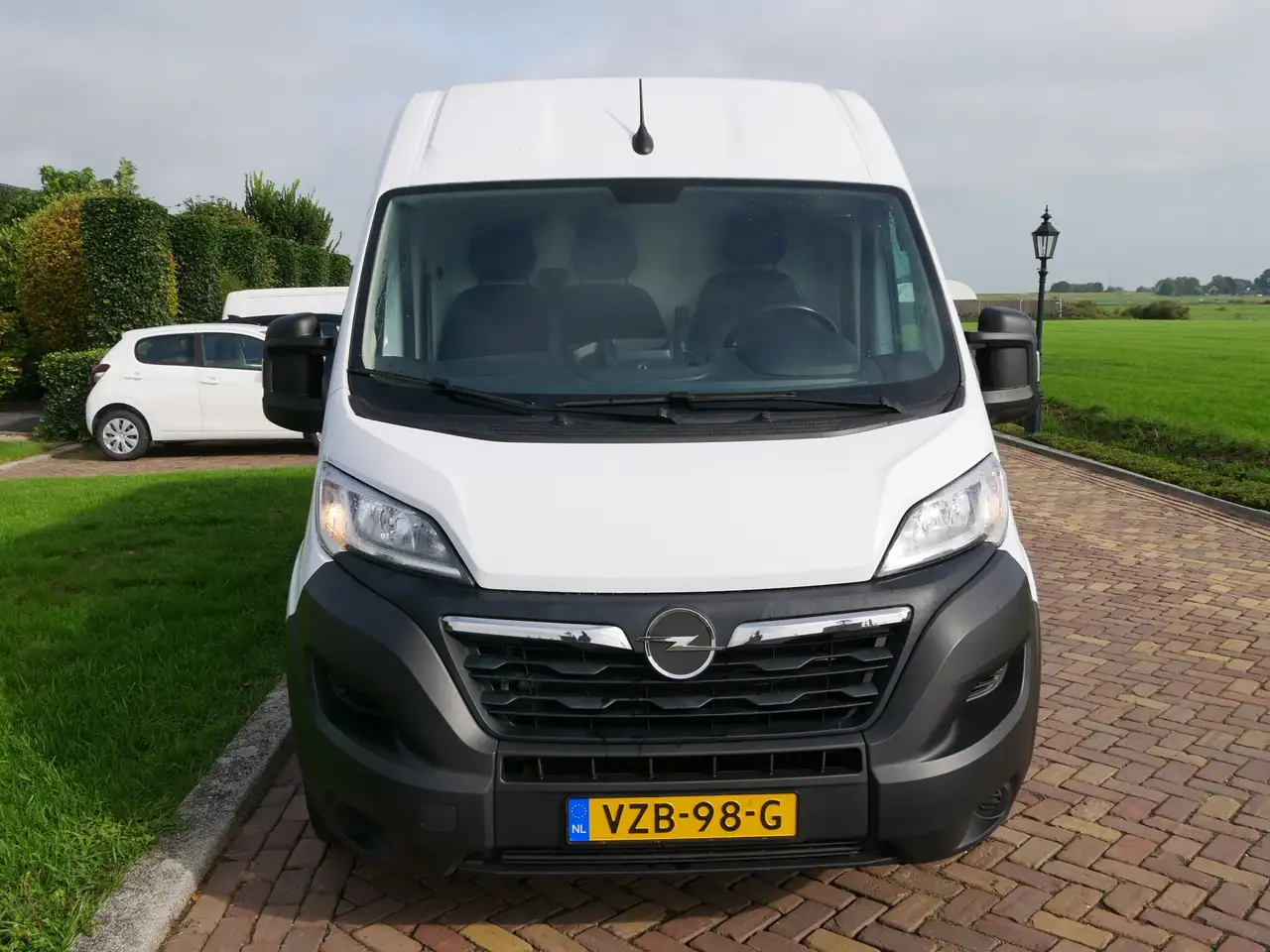 2023 Opel Movano 2.2D 140 L2H2 3.5t | AC | 8999 EX BTW **, photograph 3