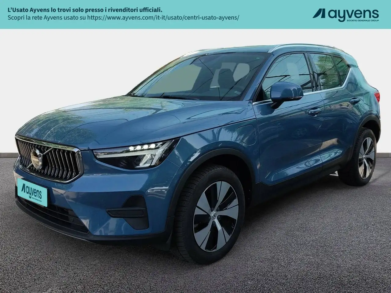 Volvo XC40 t4 recharge Phev Plus Bright auto — photo 1 of 15