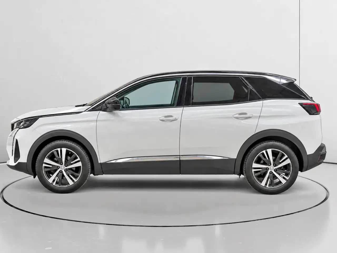2023 Peugeot 3008 1.2 S&S PureTech Allure Pack 130, photograph 6