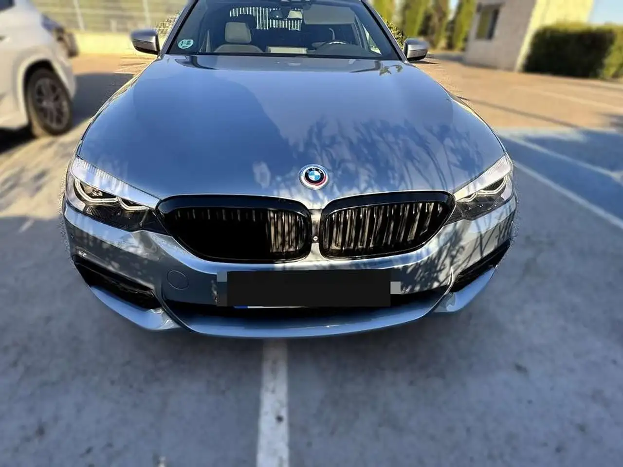 BMW 520 520dA — photo 1 of 10