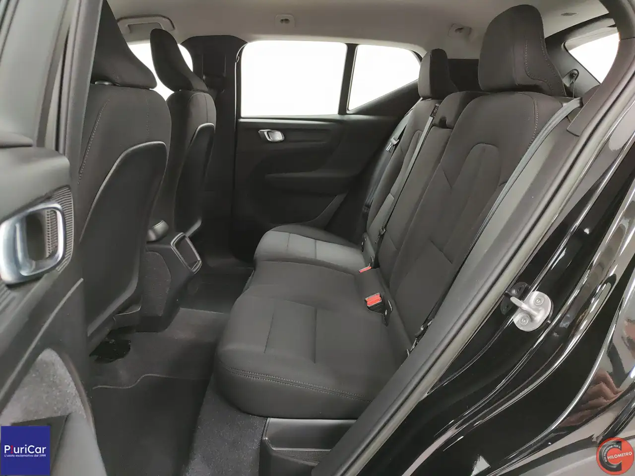 2022 Volvo XC40 T2 129 CV auto CarPlay/AndroidAuto Cruise FariLED, photograph 6
