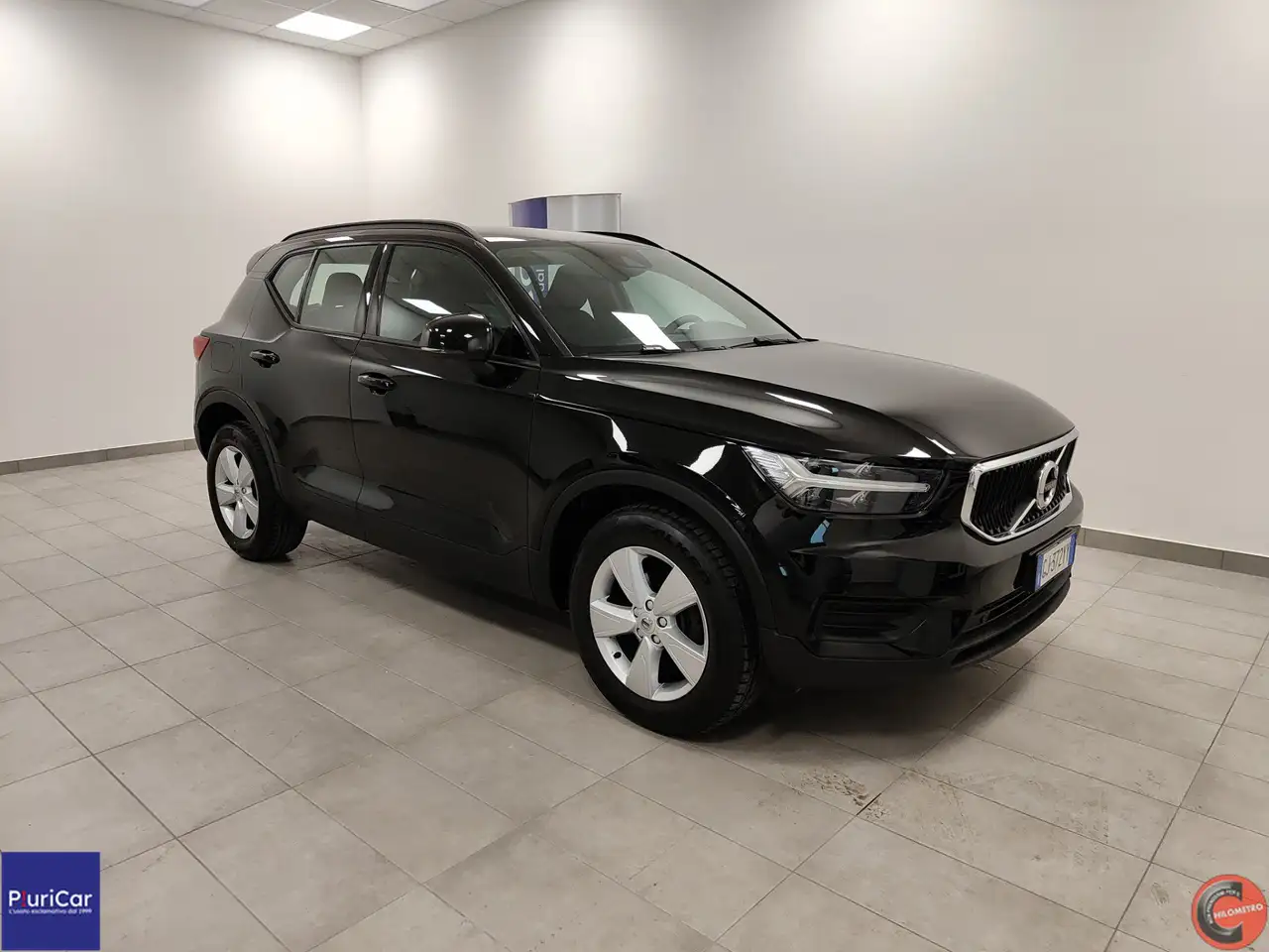 2022 Volvo XC40 T2 129 CV auto CarPlay/AndroidAuto Cruise FariLED, photograph 2