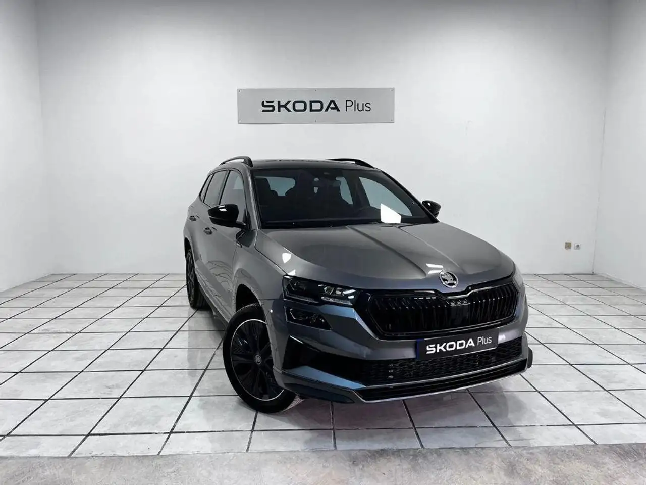 Skoda Karoq 1.5 TSI Sportline ACT DSG 110KW — photo 1 of 16